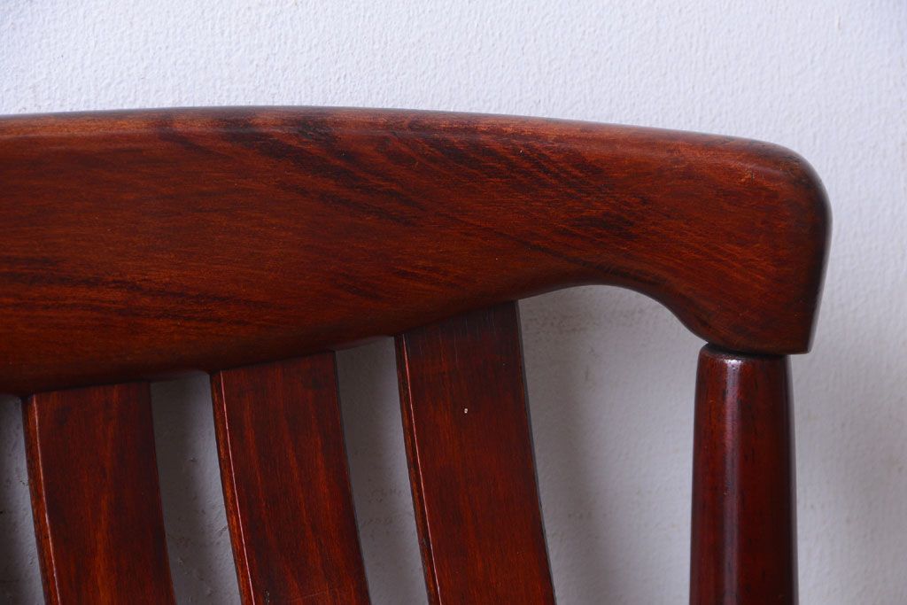 レトロ家具　和製アンティーク　レトロで上品なデザインの古いチェア(2)