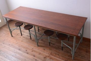 ラフジュ工房オリジナル 8脚格納スツール付き机(テーブル・作業台)