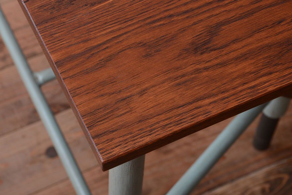 ラフジュ工房オリジナル 8脚格納スツール付き机(テーブル・作業台)