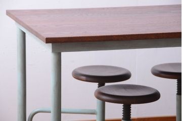 ラフジュ工房オリジナル 8脚格納スツール付き机(テーブル・作業台)