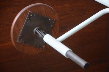 ラフジュ工房オリジナル 8脚格納スツール付き机(テーブル・作業台)