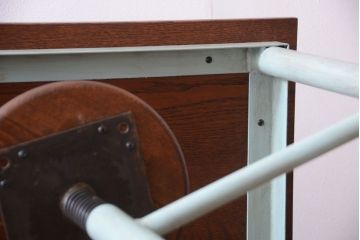 ラフジュ工房オリジナル 8脚格納スツール付き机(テーブル・作業台)