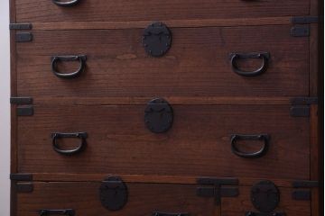 アンティーク家具　古民具・骨董　明治〜大正期　一本物!厚手金具のアンティーク衣装箪笥(2)