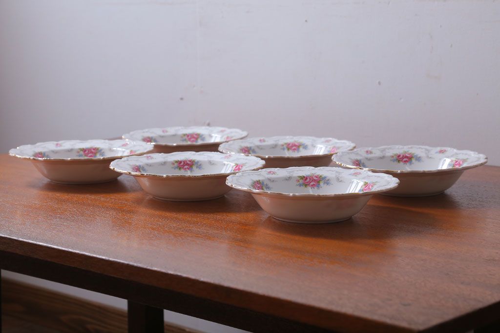 アンティーク雑貨　イギリス　Royal Albert(ロイヤルアルバート)　Tranquillity(トランキュリティ)シリーズ　スープ皿6枚(洋食器)