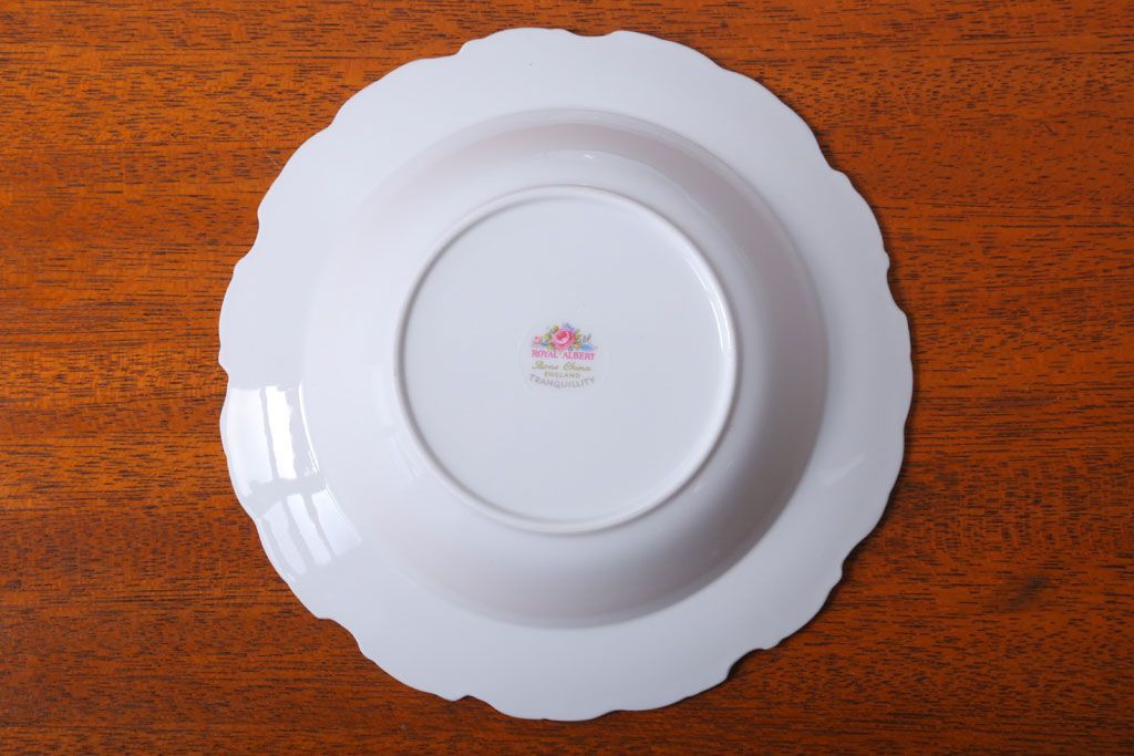 アンティーク雑貨　イギリス　Royal Albert(ロイヤルアルバート)　Tranquillity(トランキュリティ)シリーズ　スープ皿6枚(洋食器)