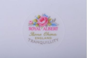 アンティーク雑貨　イギリス　Royal Albert(ロイヤルアルバート)　Tranquillity(トランキュリティ)シリーズ　スープ皿6枚(洋食器)