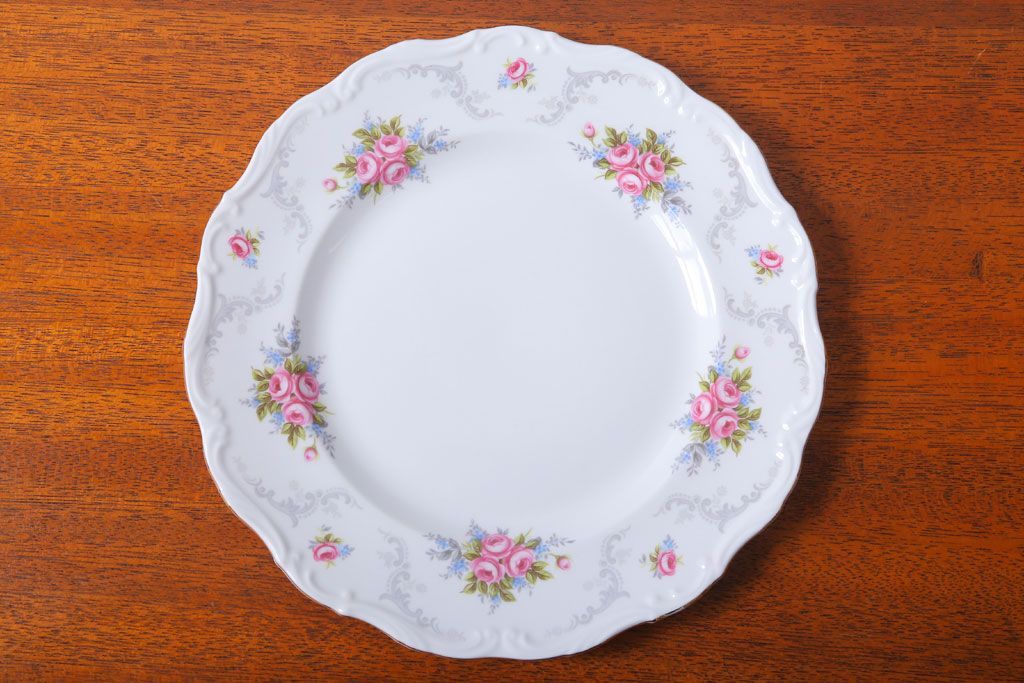 アンティーク雑貨　イギリス　Royal Albert(ロイヤルアルバート)　Tranquillity(トランキュリティ)シリーズ　ディナープレート5枚(洋食器)