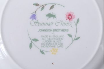 アンティーク雑貨　イギリスビンテージ　JOHNSON BROTHERS(ジョンソン・ブラザーズ)SUMMER CHINTZ(サマーチンツ)シリーズ カップ&ソーサー・皿など6点(洋食器)