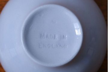 イギリスビンテージ　JOHNSON BROTHERS(ジョンソン・ブラザーズ)BLUE CLOUD(ブルークラウド)シリーズ　ポット・シュガー・クリーマー3点(洋食器)