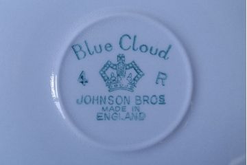 アンティーク雑貨　イギリスビンテージ　JOHNSON BROTHERS(ジョンソン・ブラザーズ)BLUE CLOUD(ブルークラウド)シリーズ カップ&ソーサー6客
