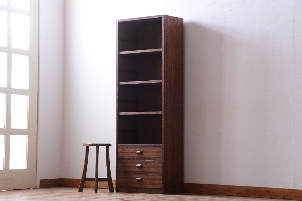 アンティーク家具　アンティーク　引き出し付き!古い木製の縦型飾り棚(本棚)