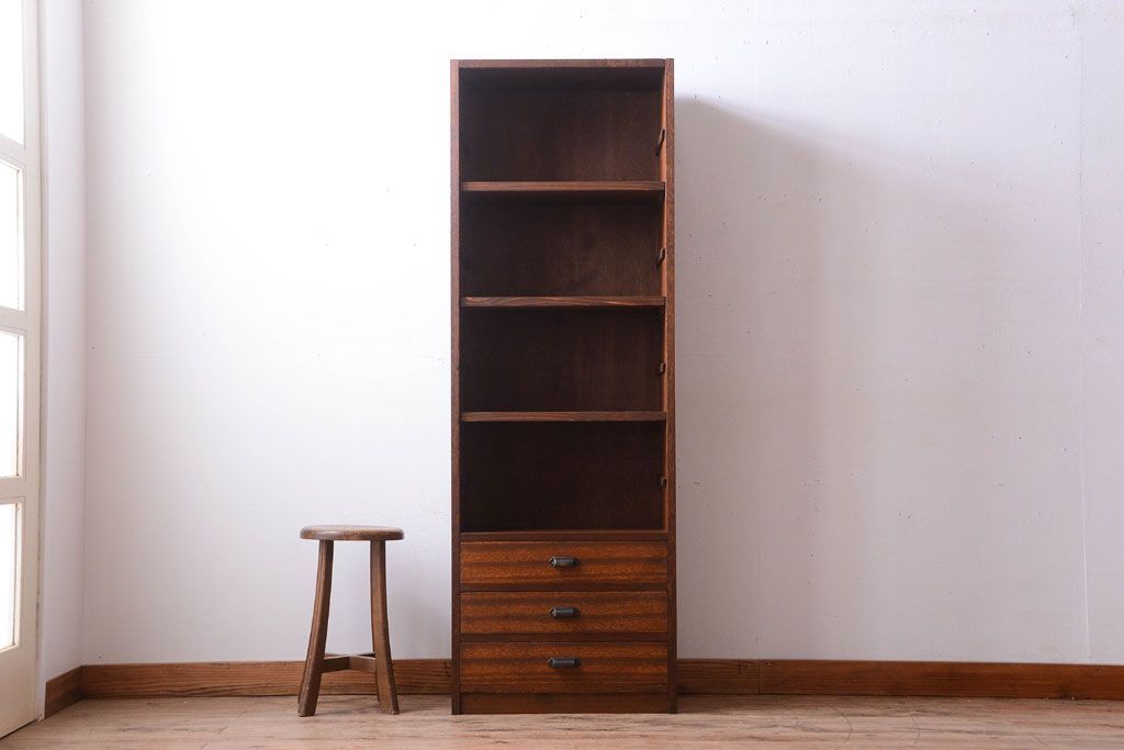 アンティーク家具　アンティーク　引き出し付き!古い木製の縦型飾り棚(本棚)