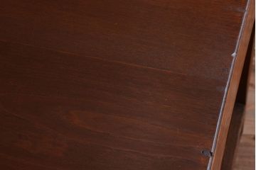 レトロ家具　和製アンティーク　小ぶりで可愛いレトロな木製デスク(片袖机)