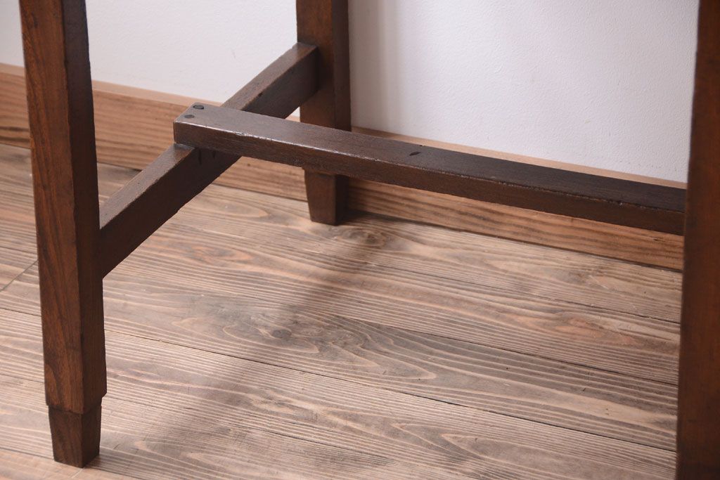 レトロ家具　和製アンティーク　小ぶりで可愛いレトロな木製デスク(片袖机)