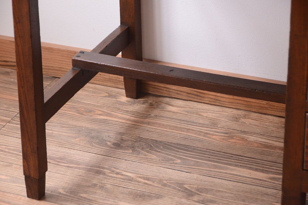 レトロ家具　和製アンティーク　小ぶりで可愛いレトロな木製デスク(片袖机)