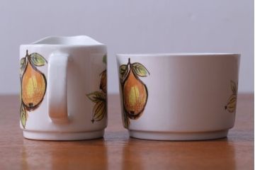 イギリスビンテージ　J&G　MEAKIN(ミーキン)　Eden(エデン)シリーズ　ティーポット・シュガー・ミルク入れ3点(洋食器)