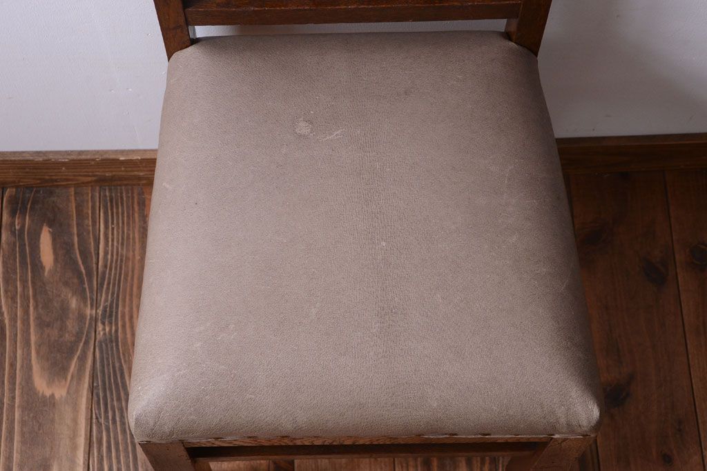 レトロ家具　和製アンティーク　本革座面のレトロなチェア(椅子)