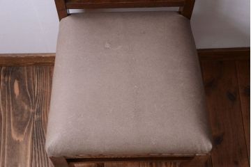 レトロ家具　和製アンティーク　本革座面のレトロなチェア(椅子)