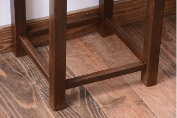 レトロ家具　和製アンティーク　古い木のレトロなクッション座面角スツール(2)