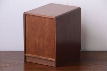 レトロ家具　和製アンティーク　レトロで小ぶりな可愛い小引き出し