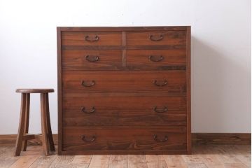 アンティーク家具　和製アンティーク　古い木のシンプルな衣装箪笥