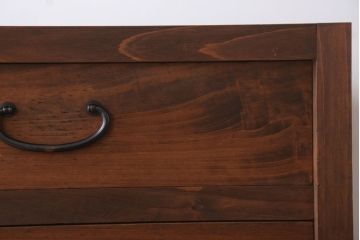 アンティーク家具　和製アンティーク　古い木のシンプルな衣装箪笥