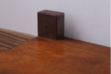 アンティーク雑貨　和製アンティーク　黒柿材!古い木製の置床