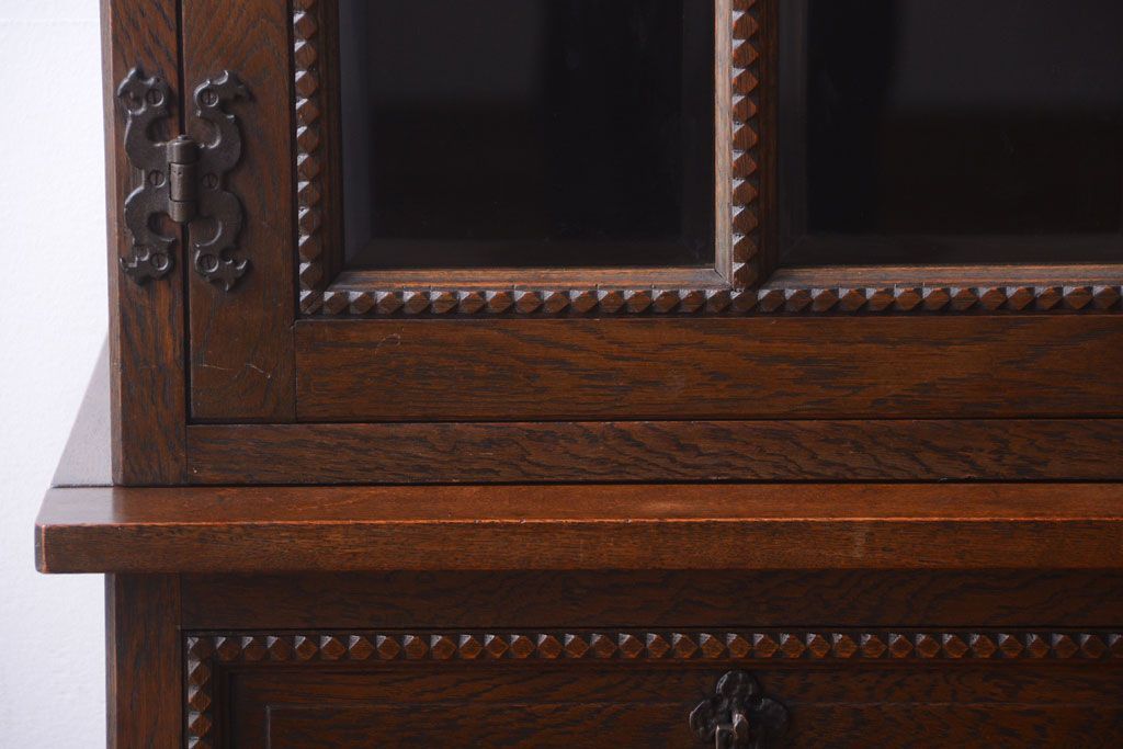 中古　高級品!永田良介商店製　優雅なカップボード(食器棚・収納棚)