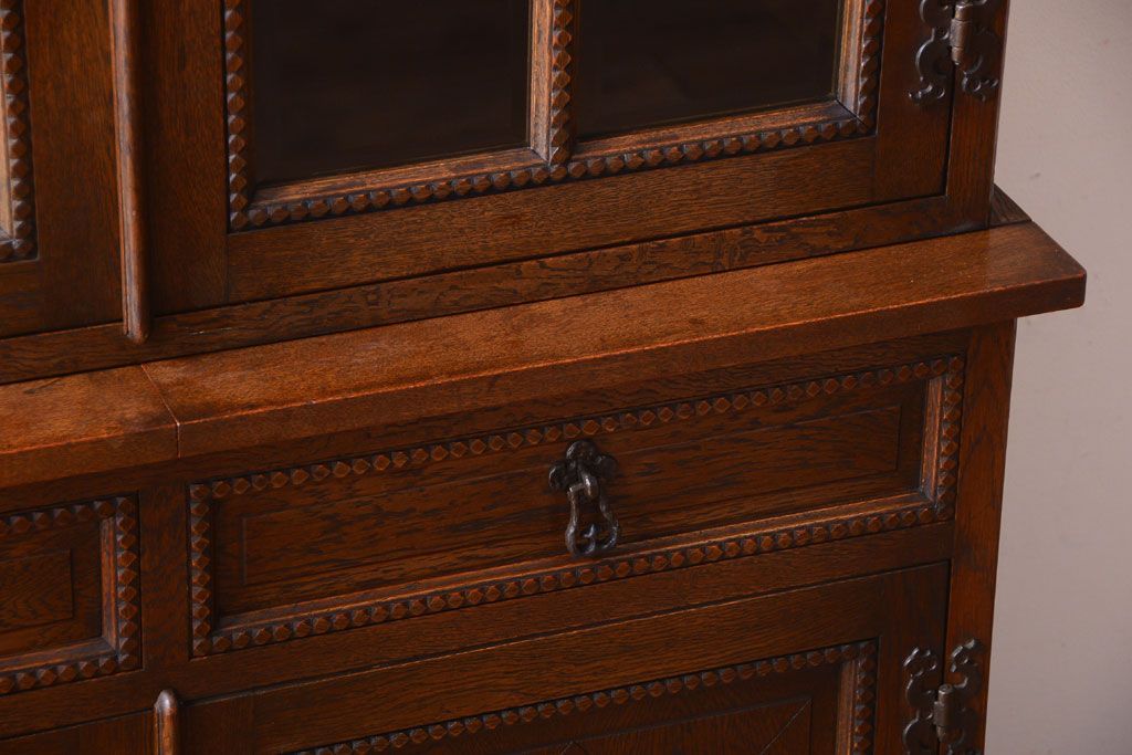 中古　高級品!永田良介商店製　優雅なカップボード(食器棚・収納棚)