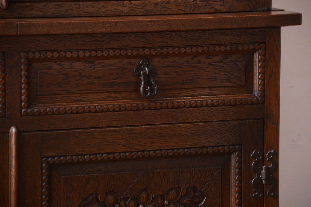 中古　高級品!永田良介商店製　優雅なカップボード(食器棚・収納棚)