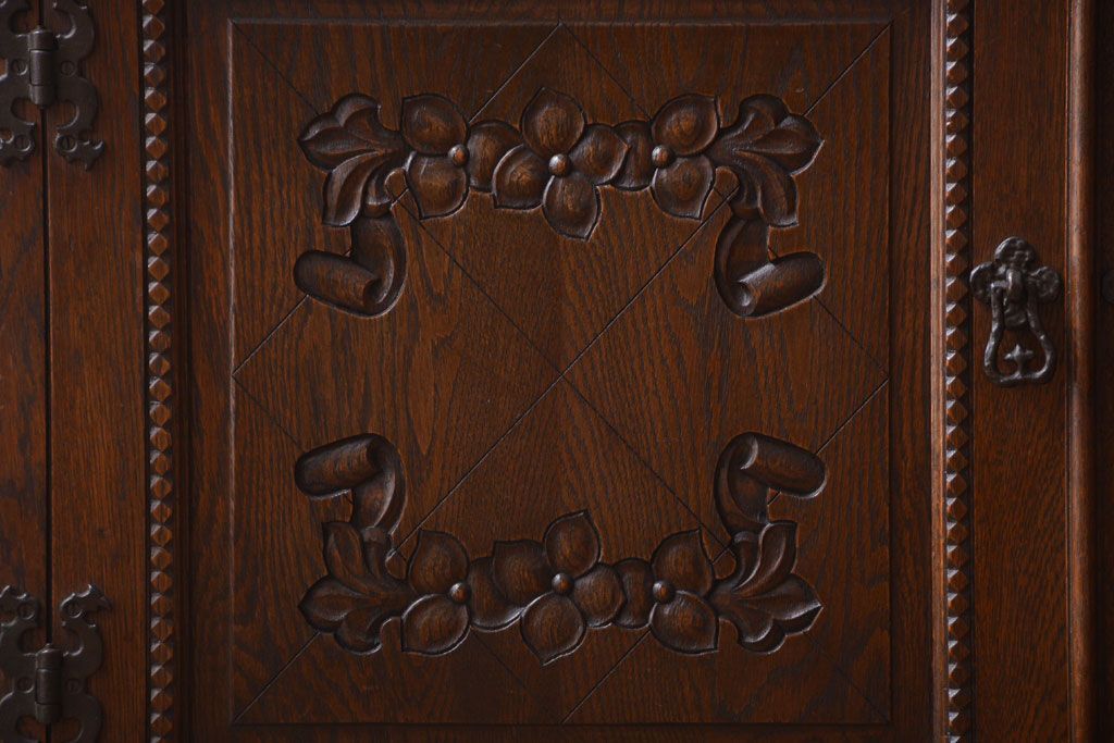 中古　高級品!永田良介商店製　優雅なカップボード(食器棚・収納棚)