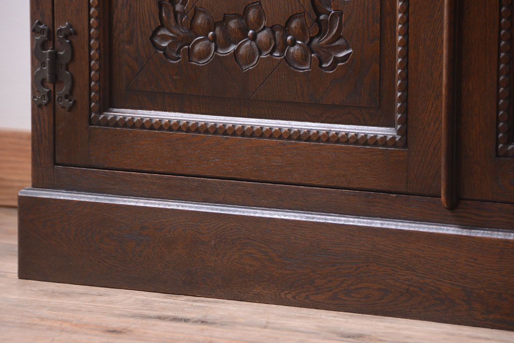 中古　高級品!永田良介商店製　優雅なカップボード(食器棚・収納棚)