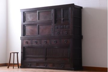 アンティーク家具　古民具・骨董　明治期　変わり型!アンティーク水屋箪笥