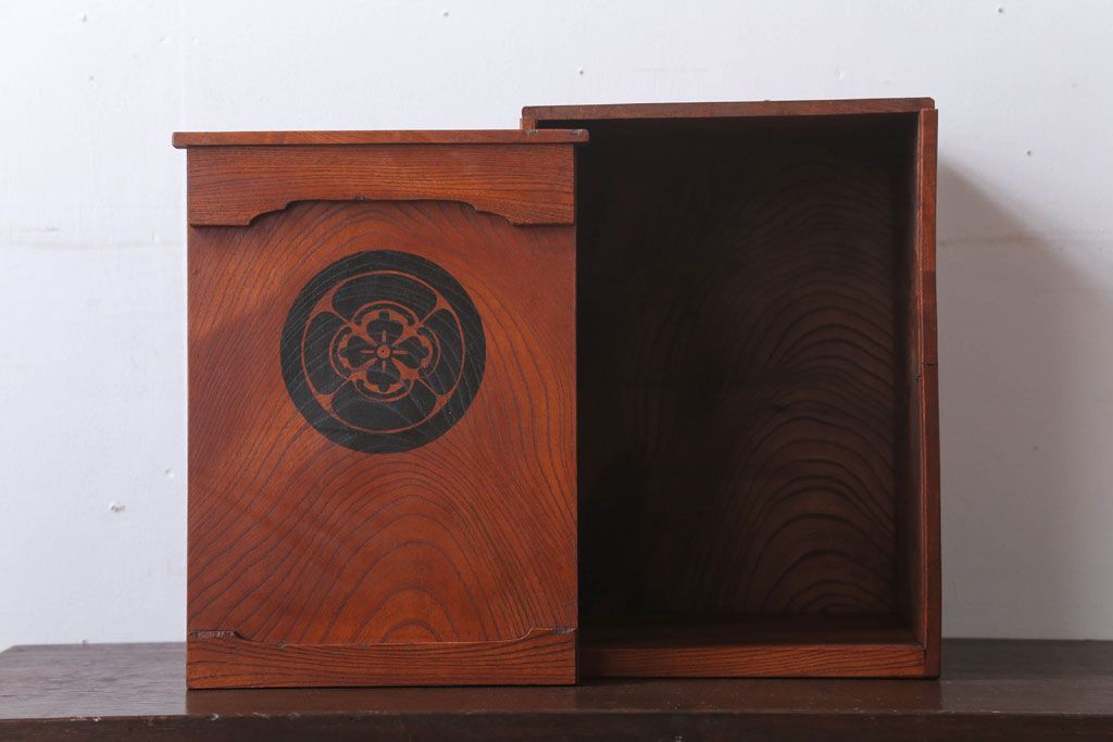 アンティーク雑貨　古民具・骨董　総欅材!アンティーク時代箱