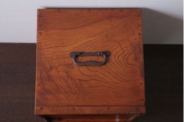 アンティーク雑貨　古民具・骨董　総欅材!アンティーク時代箱