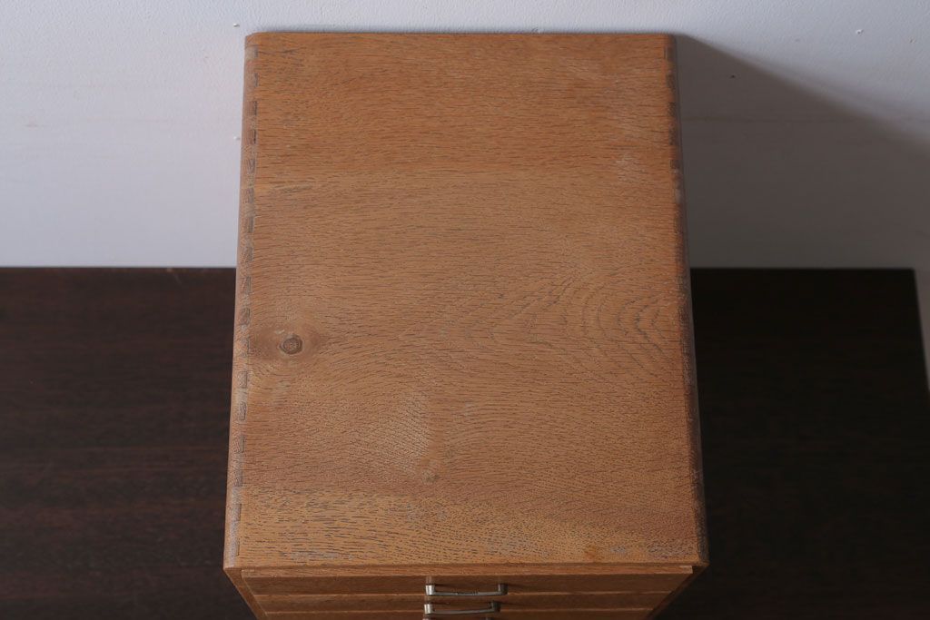 レトロ家具　昭和レトロ　古いナラ材のアンティーク小引き出し(3)
