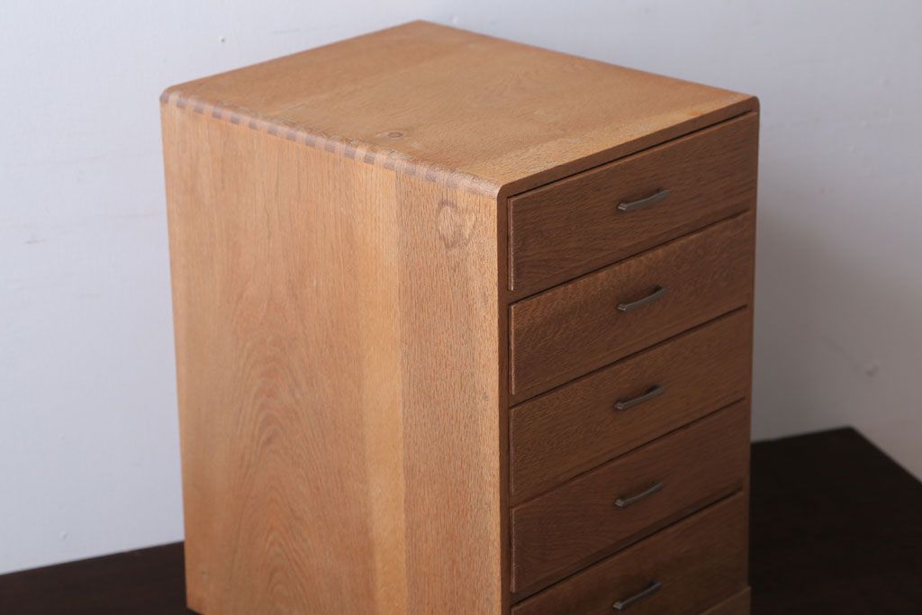 レトロ家具　昭和レトロ　古いナラ材のアンティーク小引き出し(3)