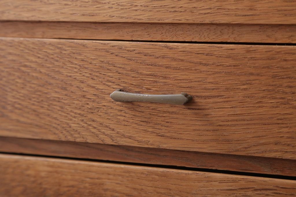 レトロ家具　昭和レトロ　古いナラ材のアンティーク小引き出し(3)