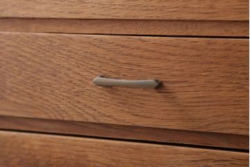 レトロ家具　昭和レトロ　古いナラ材のアンティーク小引き出し(3)