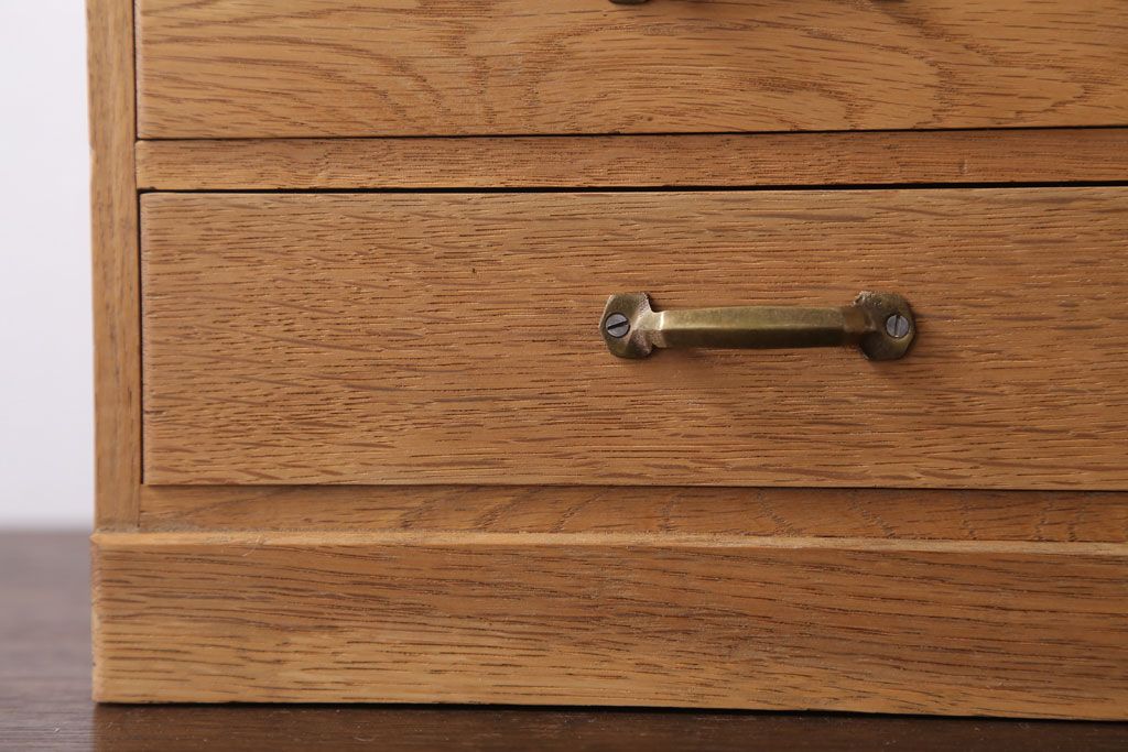 レトロ家具　昭和レトロ　古いナラ材のアンティーク小引き出し(2)