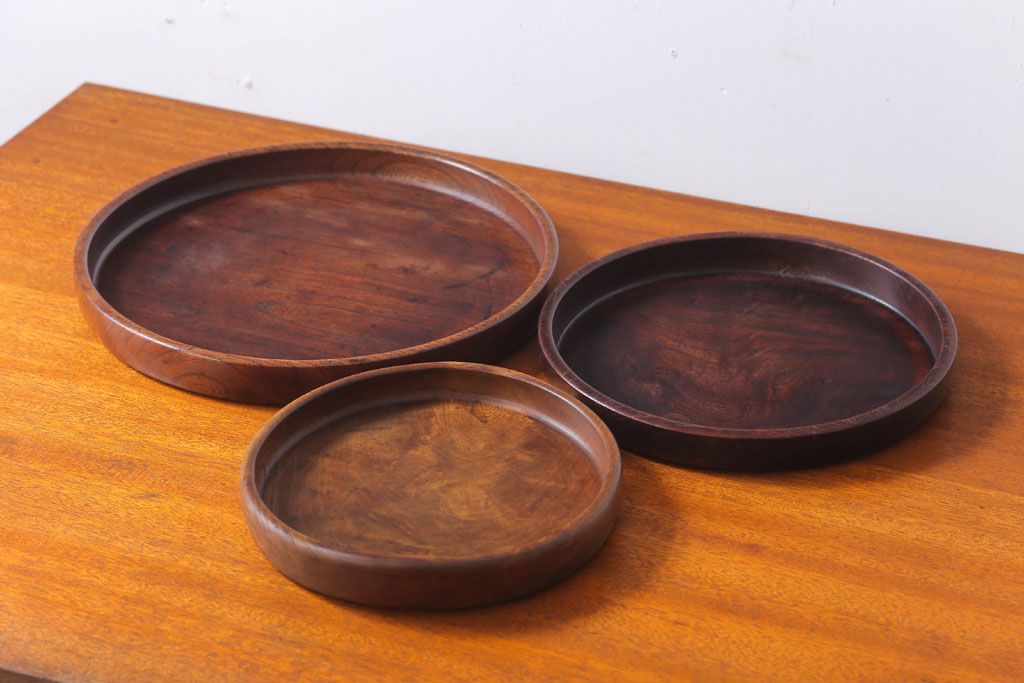 アンティーク雑貨　和製アンティーク　大正〜昭和期　古い木製お盆3サイズセット