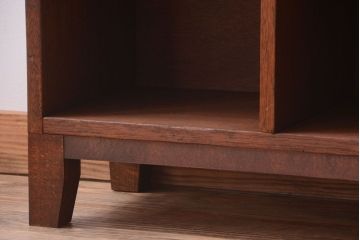 アンティーク家具　和製アンティーク　脚付き!古い木の縦型マス目棚(収納棚、飾り棚)
