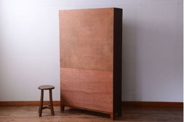 アンティーク家具　和製アンティーク　脚付き!古い木の縦型マス目棚(収納棚、飾り棚)