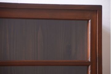 レトロ家具　昭和レトロ　シンプルな古い木のアンティーク収納棚