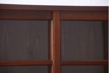 レトロ家具　昭和レトロ　シンプルな古い木のアンティーク収納棚