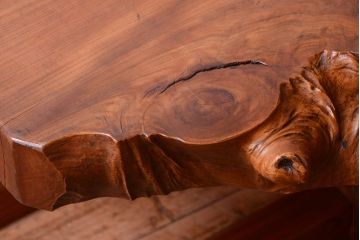 中古　民芸家具　欅材の小ぶりなテーブル