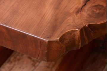 中古　民芸家具　欅材の小ぶりなテーブル