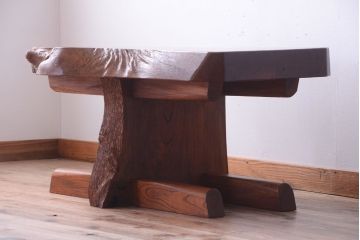 中古　民芸家具　欅材の小ぶりなテーブル