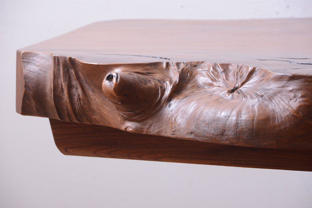 中古　民芸家具　欅材の小ぶりなテーブル