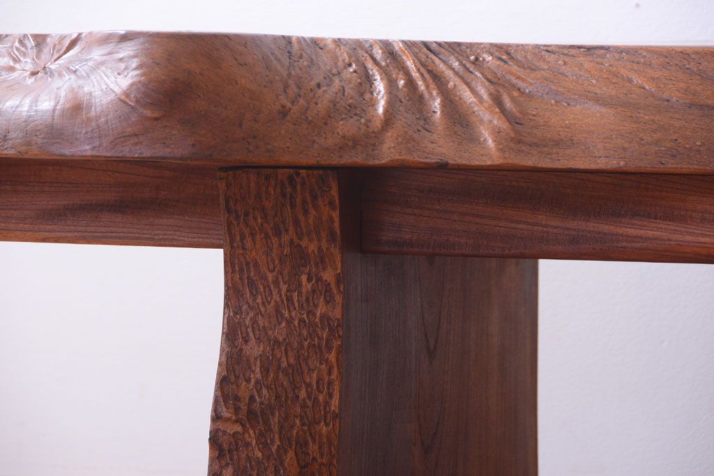 中古　民芸家具　欅材の小ぶりなテーブル